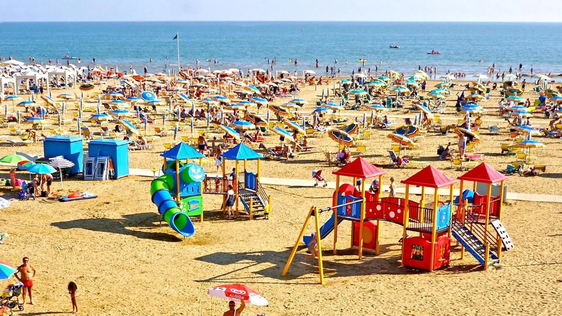 Townhouse With Pool, Garden And Close To Beach Bibione 0*,