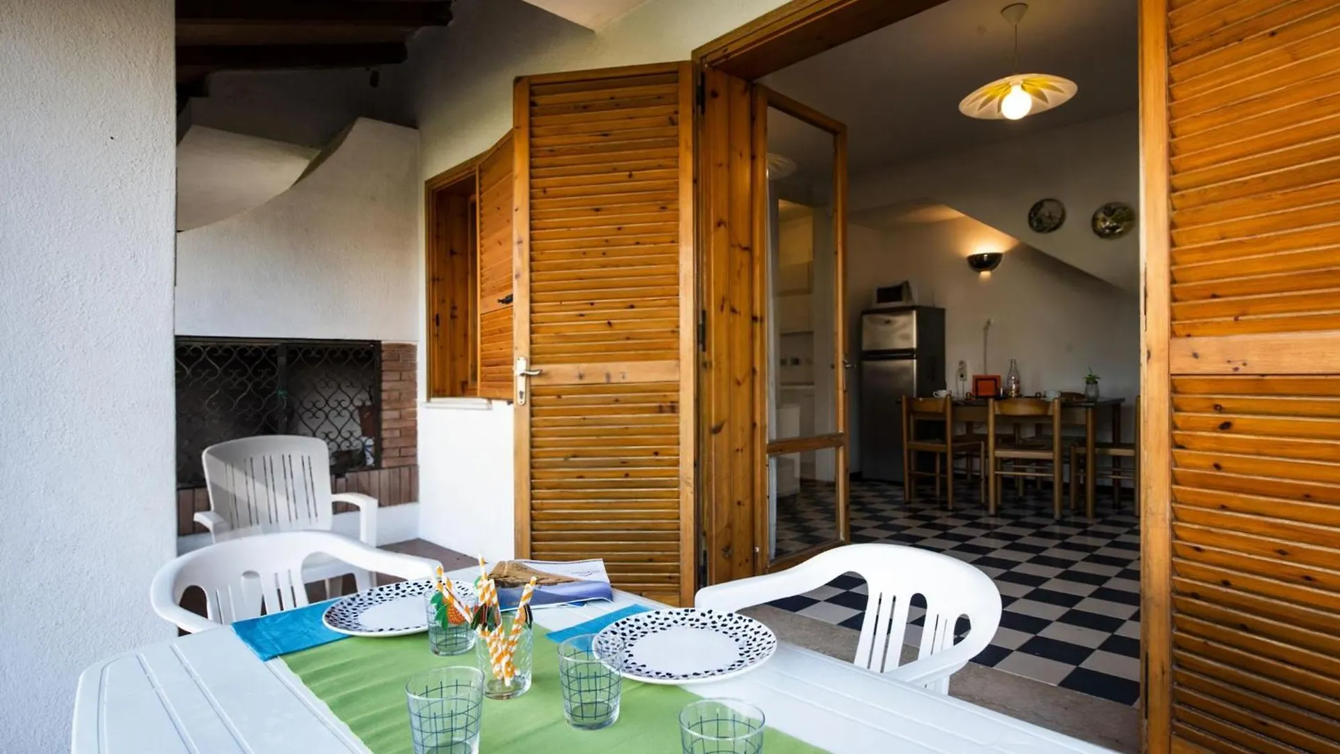 Townhouse With Pool, Garden And Close To Beach Bibione Apartment